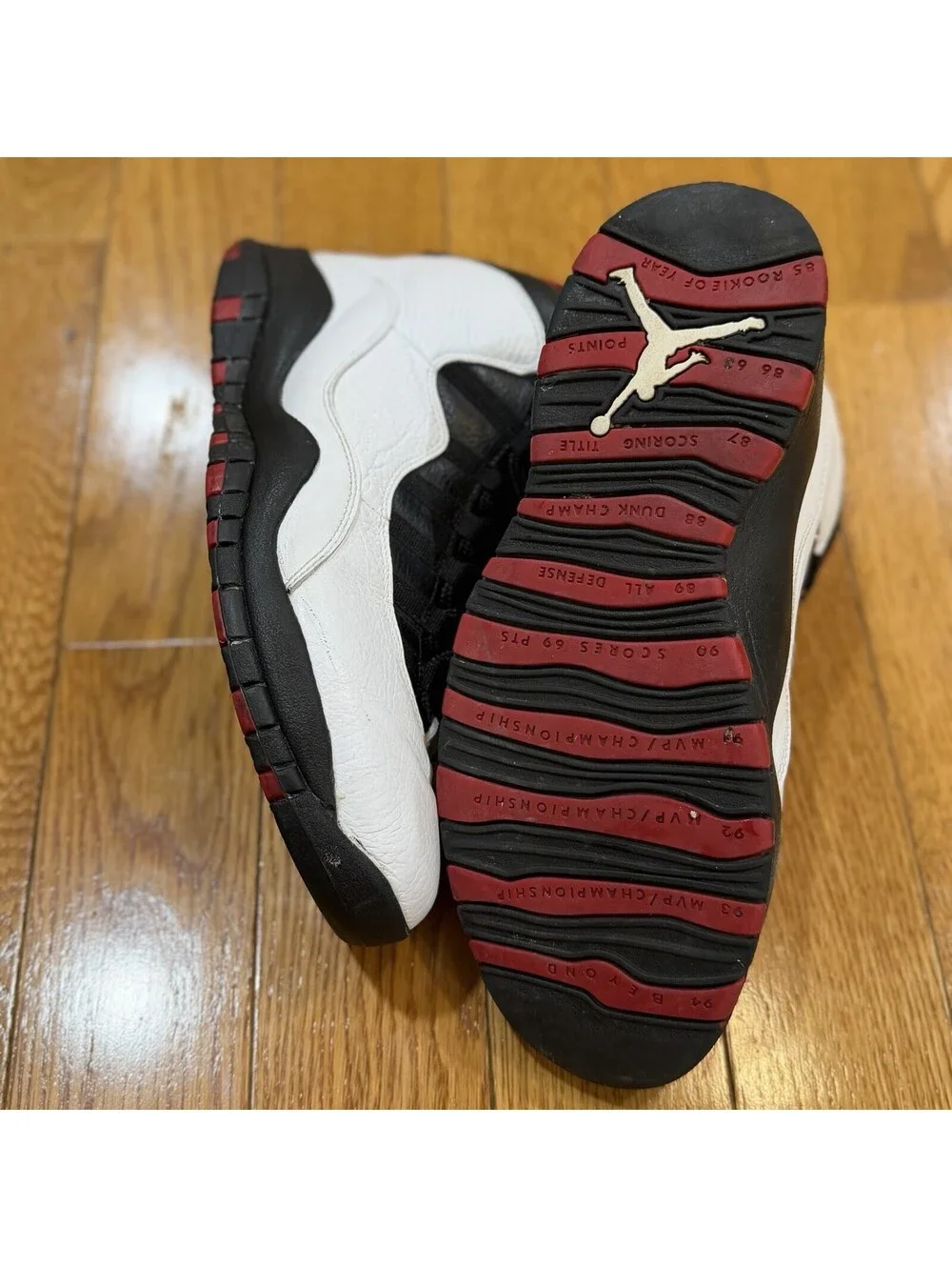 Size 10 Us Men’s - Air Jordan 10 Retro 2012 Chicago AIR JORDAN 23